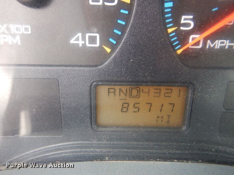 image for item HA9626 2006 International 4300  utility truck