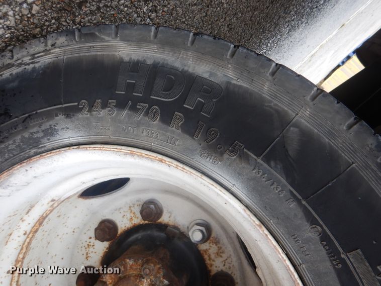 image for item HA9626 2006 International 4300  utility truck