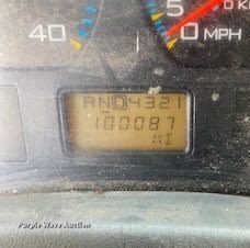 image for item HA9627 2005 International 4300  utility truck