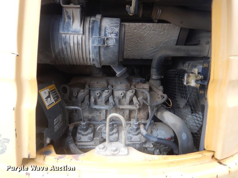 image for item HA9628 2005 John Deere 27C ZTS  mini excavator