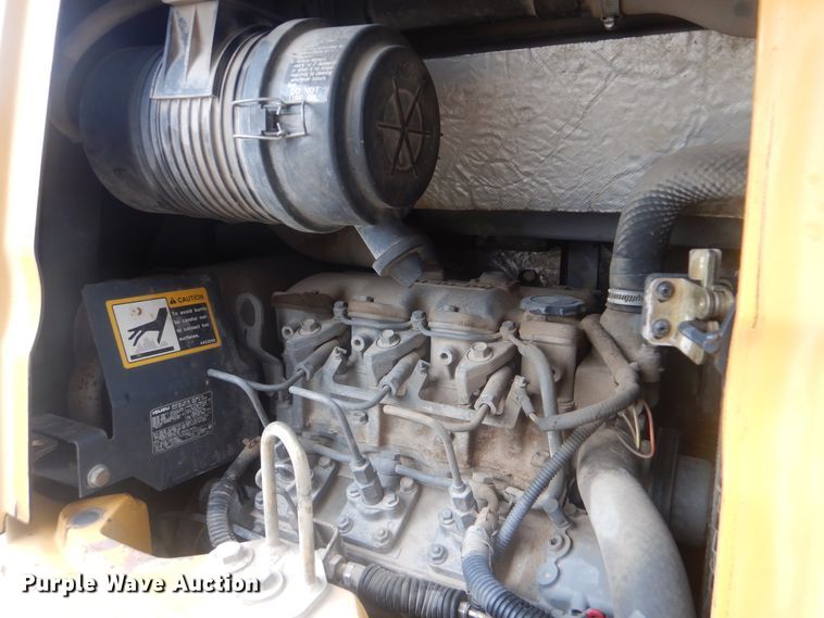 image for item HA9628 2005 John Deere 27C ZTS  mini excavator