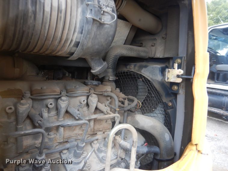 image for item HA9628 2005 John Deere 27C ZTS  mini excavator