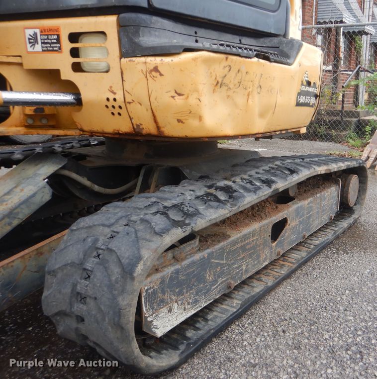 image for item HA9628 2005 John Deere 27C ZTS  mini excavator