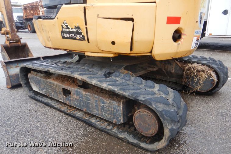 image for item HA9628 2005 John Deere 27C ZTS  mini excavator