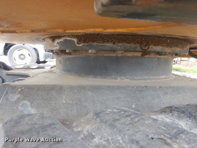 image for item HA9628 2005 John Deere 27C ZTS  mini excavator