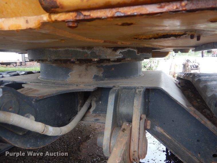 image for item HA9628 2005 John Deere 27C ZTS  mini excavator