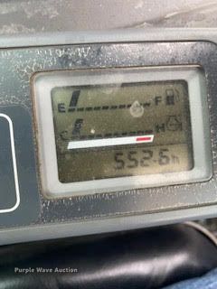 image for item HA9628 2005 John Deere 27C ZTS  mini excavator