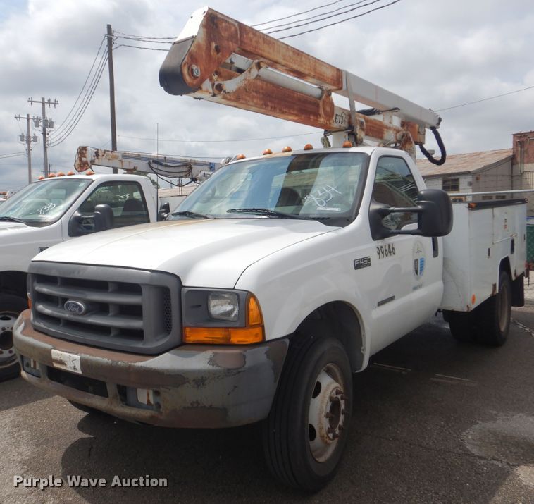 image for item HA9634 1999 Ford F450 Super Duty  bucket truck