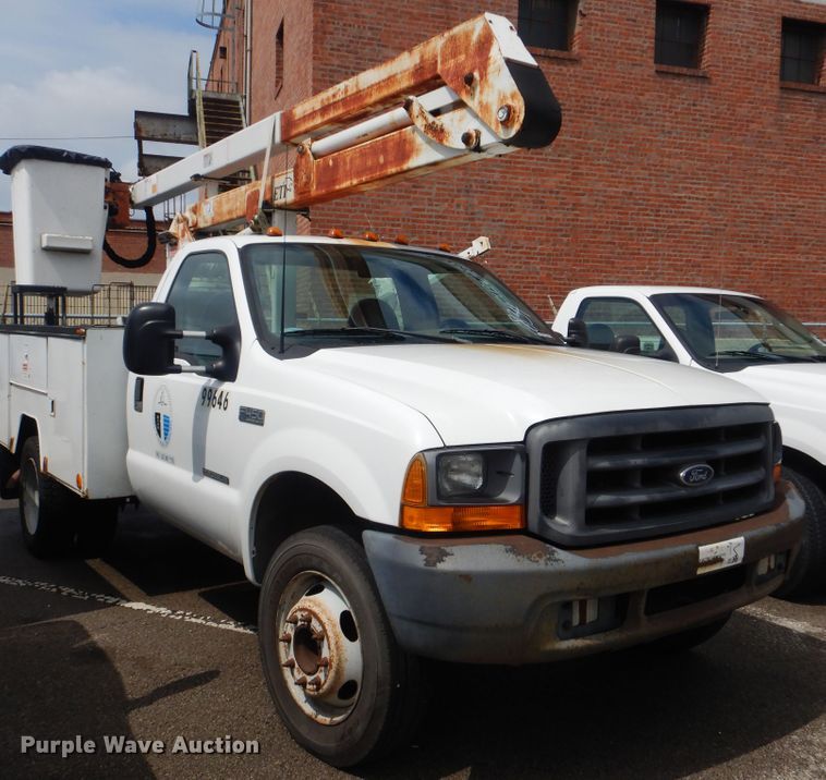 image for item HA9634 1999 Ford F450 Super Duty  bucket truck