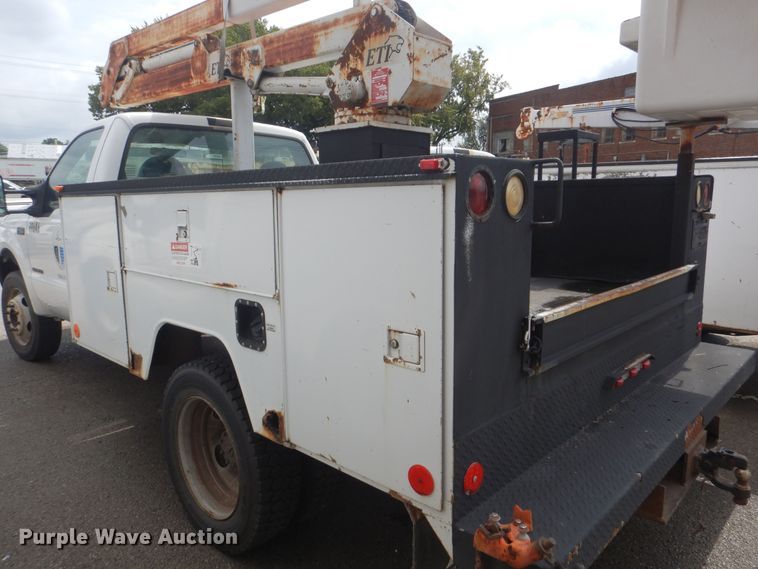 image for item HA9634 1999 Ford F450 Super Duty  bucket truck