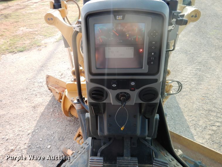 image for item HB9028 2016 Caterpillar 140M3  motor grader