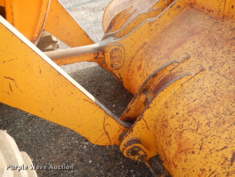 image for item HB9029 1988 John Deere 544E  wheel loader
