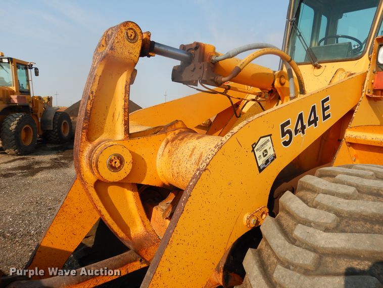 image for item HB9029 1988 John Deere 544E  wheel loader