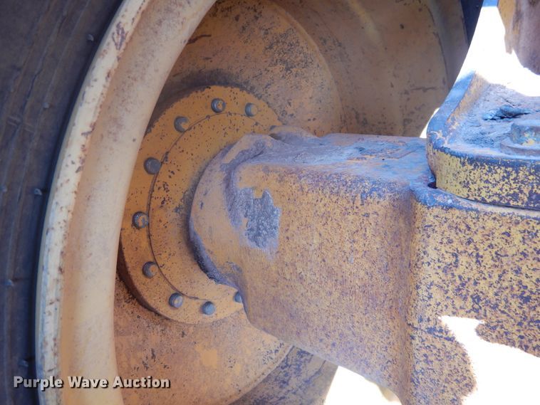 image for item HB9029 1988 John Deere 544E  wheel loader