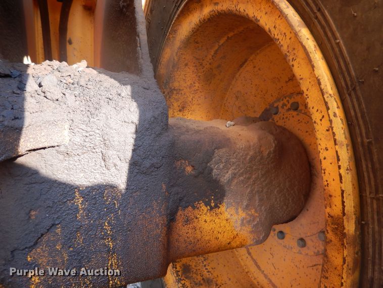 image for item HB9029 1988 John Deere 544E  wheel loader