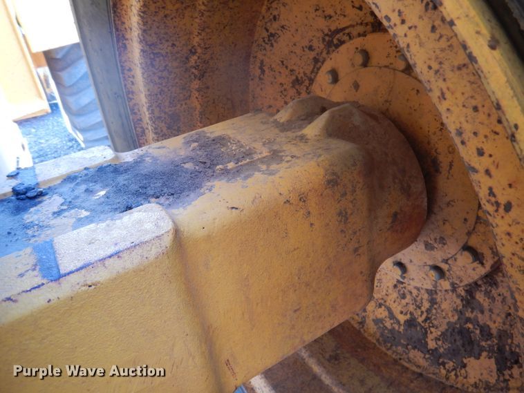 image for item HB9029 1988 John Deere 544E  wheel loader