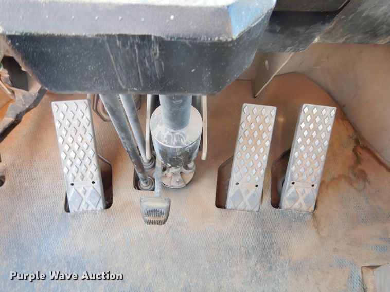 image for item HB9029 1988 John Deere 544E  wheel loader