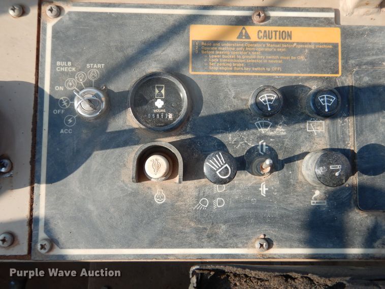 image for item HB9029 1988 John Deere 544E  wheel loader