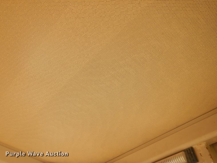 image for item HB9029 1988 John Deere 544E  wheel loader