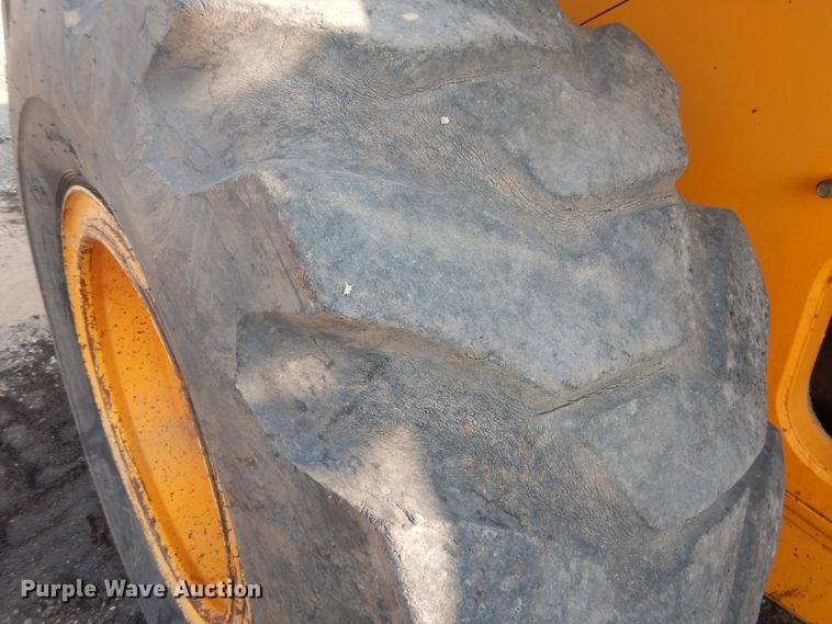 image for item HB9029 1988 John Deere 544E  wheel loader