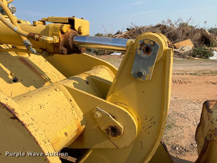 image for item HB9030 1991 Caterpillar 953  track loader