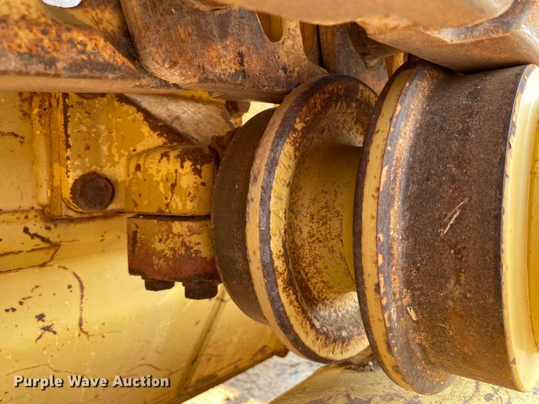 image for item HB9030 1991 Caterpillar 953  track loader