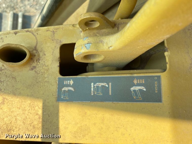 image for item HB9030 1991 Caterpillar 953  track loader