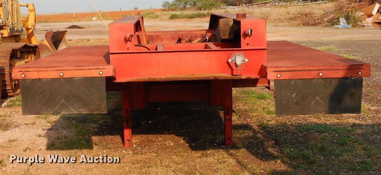 image for item HB9032 1981 Vulcan equipment trailer