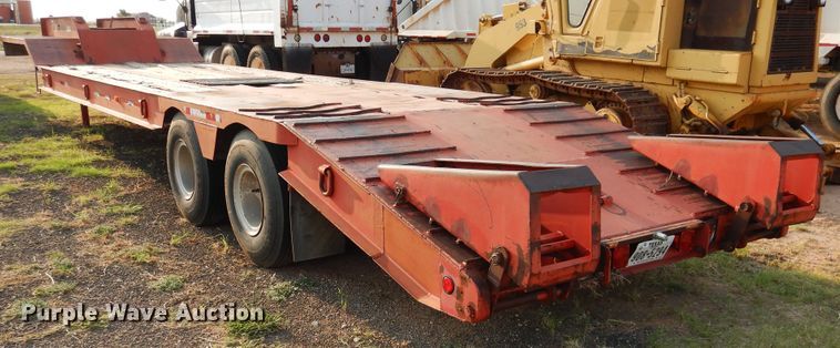 image for item HB9032 1981 Vulcan equipment trailer