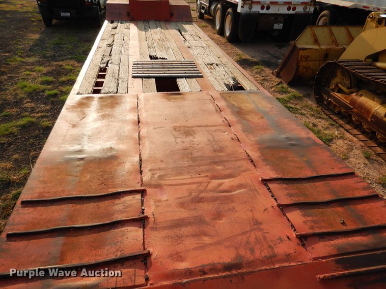 image for item HB9032 1981 Vulcan equipment trailer