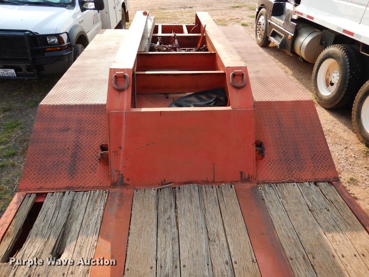 image for item HB9032 1981 Vulcan equipment trailer
