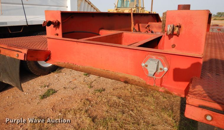 image for item HB9032 1981 Vulcan equipment trailer