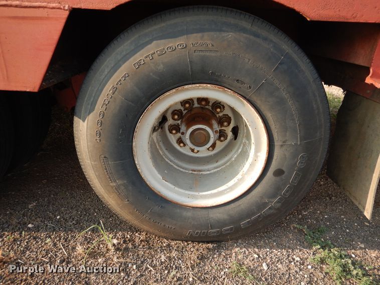 image for item HB9032 1981 Vulcan equipment trailer