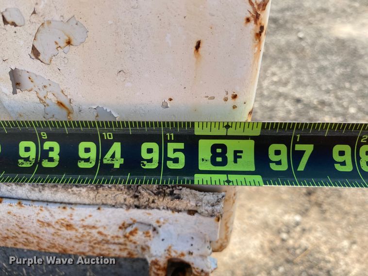 image for item HB9033 1990 Kenworth T660  dump truck