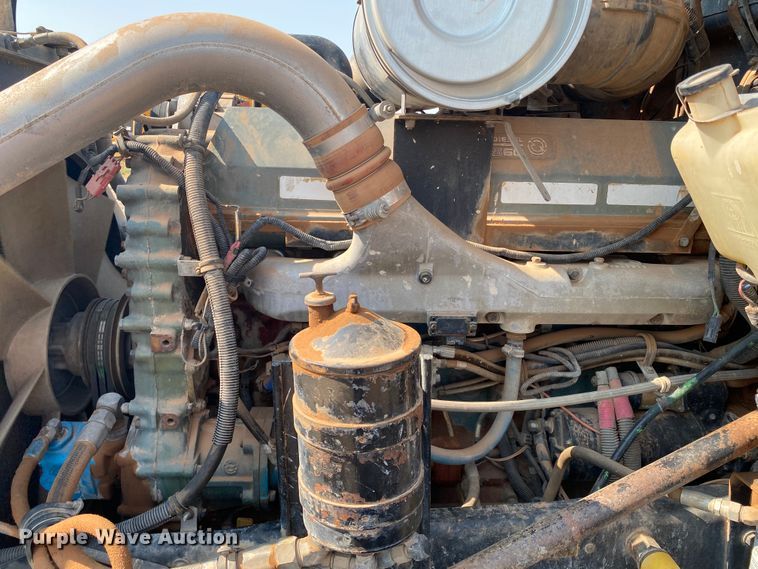 image for item HB9033 1990 Kenworth T660  dump truck