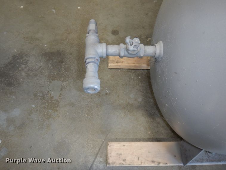 image for item HD9319 Reliance air compressor