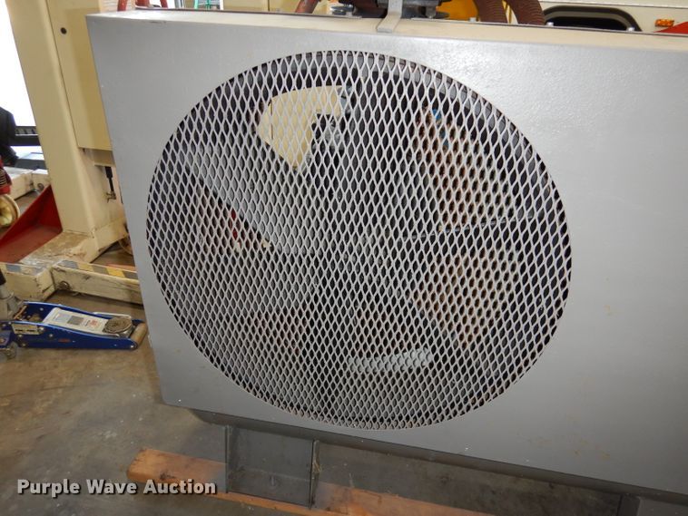 image for item HD9319 Reliance air compressor