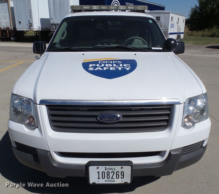 image for item HF9522 2006 Ford Explorer XLS  SUV