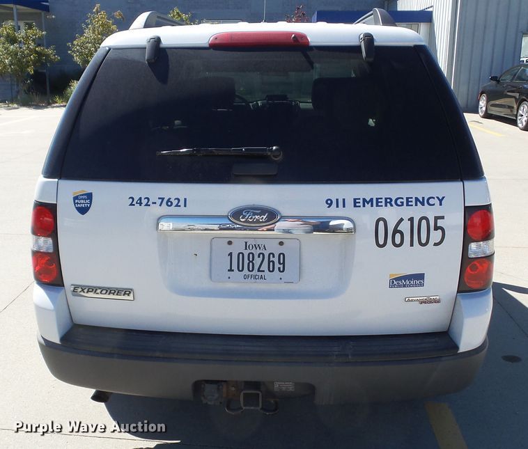 image for item HF9522 2006 Ford Explorer XLS  SUV