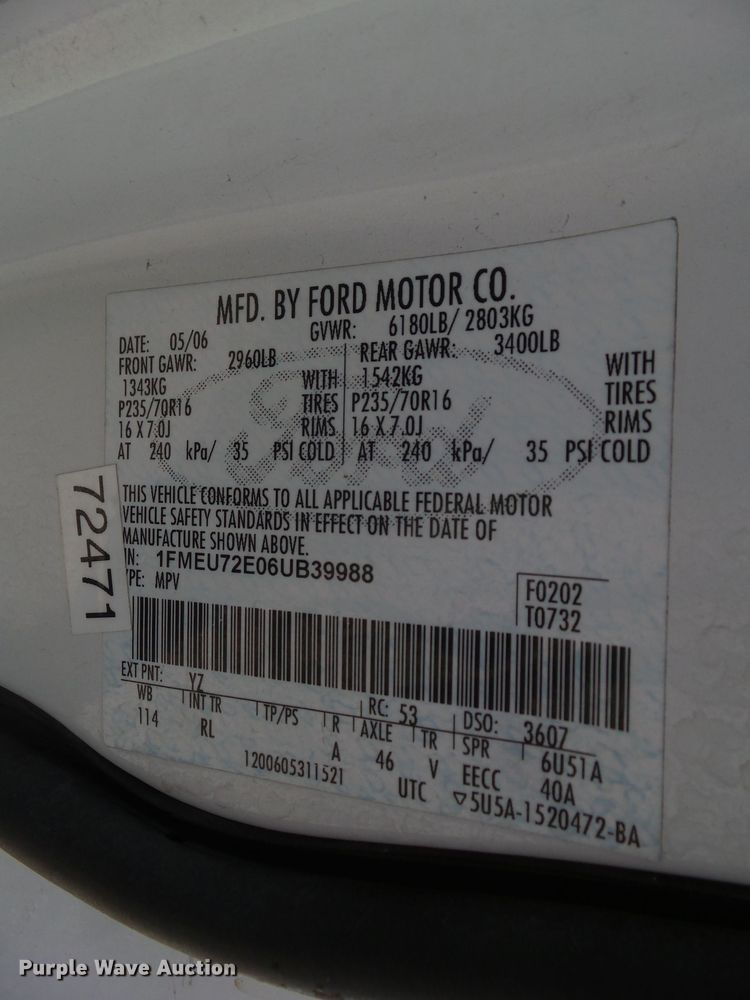 image for item HF9522 2006 Ford Explorer XLS  SUV