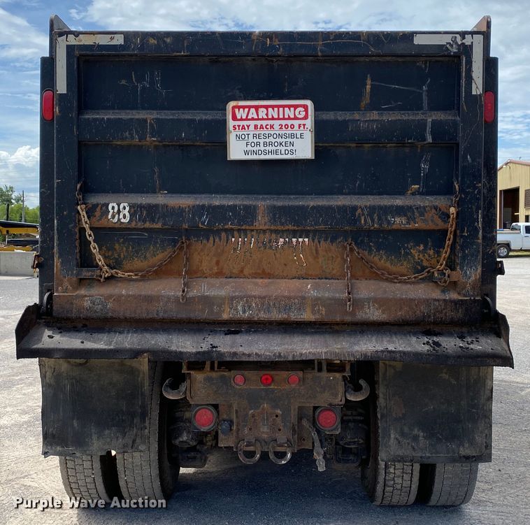 image for item HG9137 2009 Mack Granite GU713  dump truck