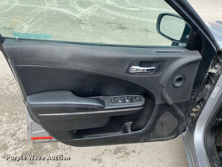 image for item HG9223 2011 Dodge Charger Police