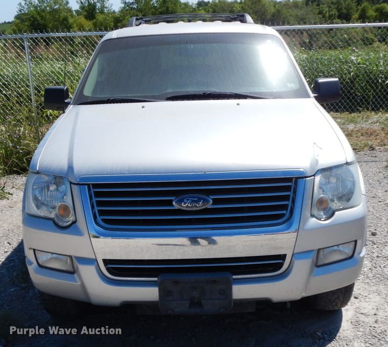 image for item HJ9577 2010 Ford Explorer XLT  SUV