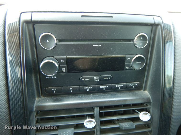 image for item HJ9577 2010 Ford Explorer XLT  SUV