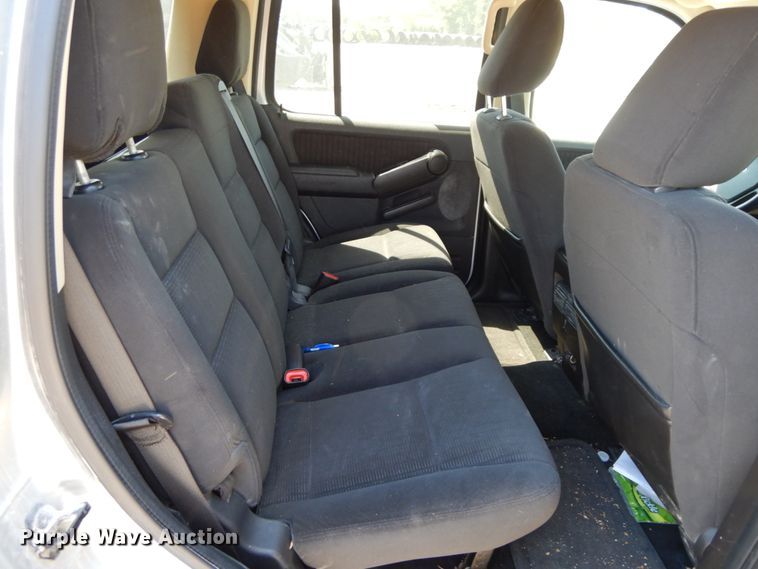 image for item HJ9577 2010 Ford Explorer XLT  SUV