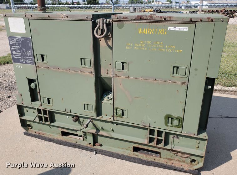 image for item HK9238 1973 Military Design 70-900 generator