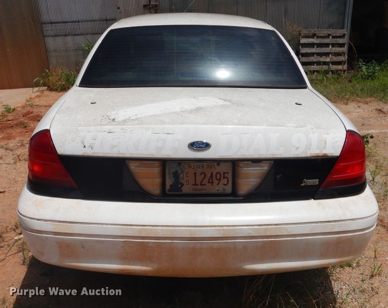 image for item HO9009 2011 Ford Crown Victoria Police Interceptor