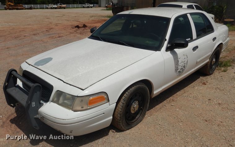 image for item HO9010 2006 Ford Crown Victoria Police Interceptor