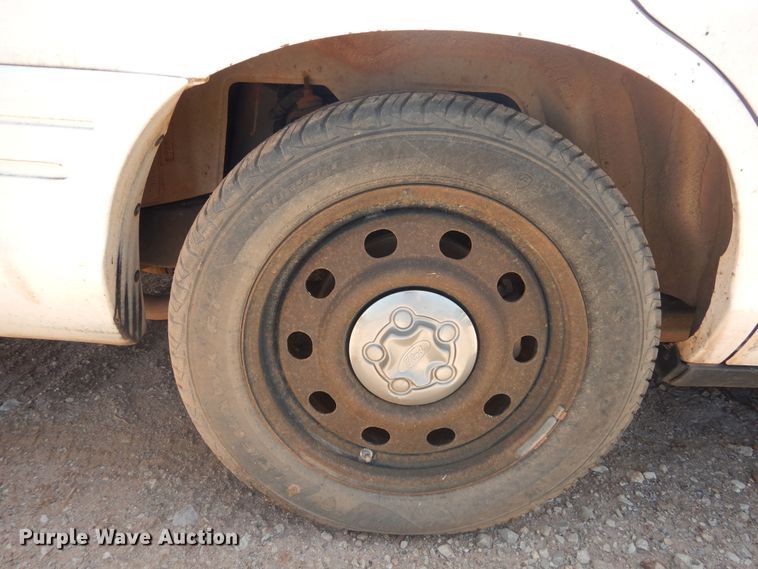 image for item HO9010 2006 Ford Crown Victoria Police Interceptor