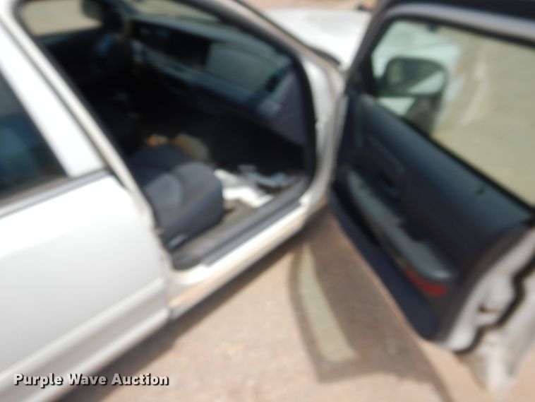 image for item HO9011 2000 Ford Crown Victoria Police Interceptor